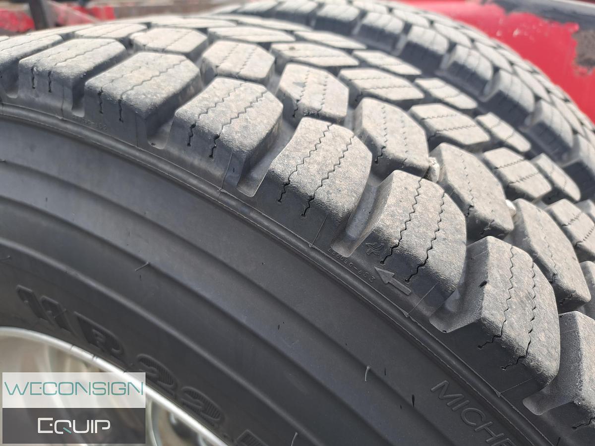 Used 2021 Peterbilt 389 Long Nose