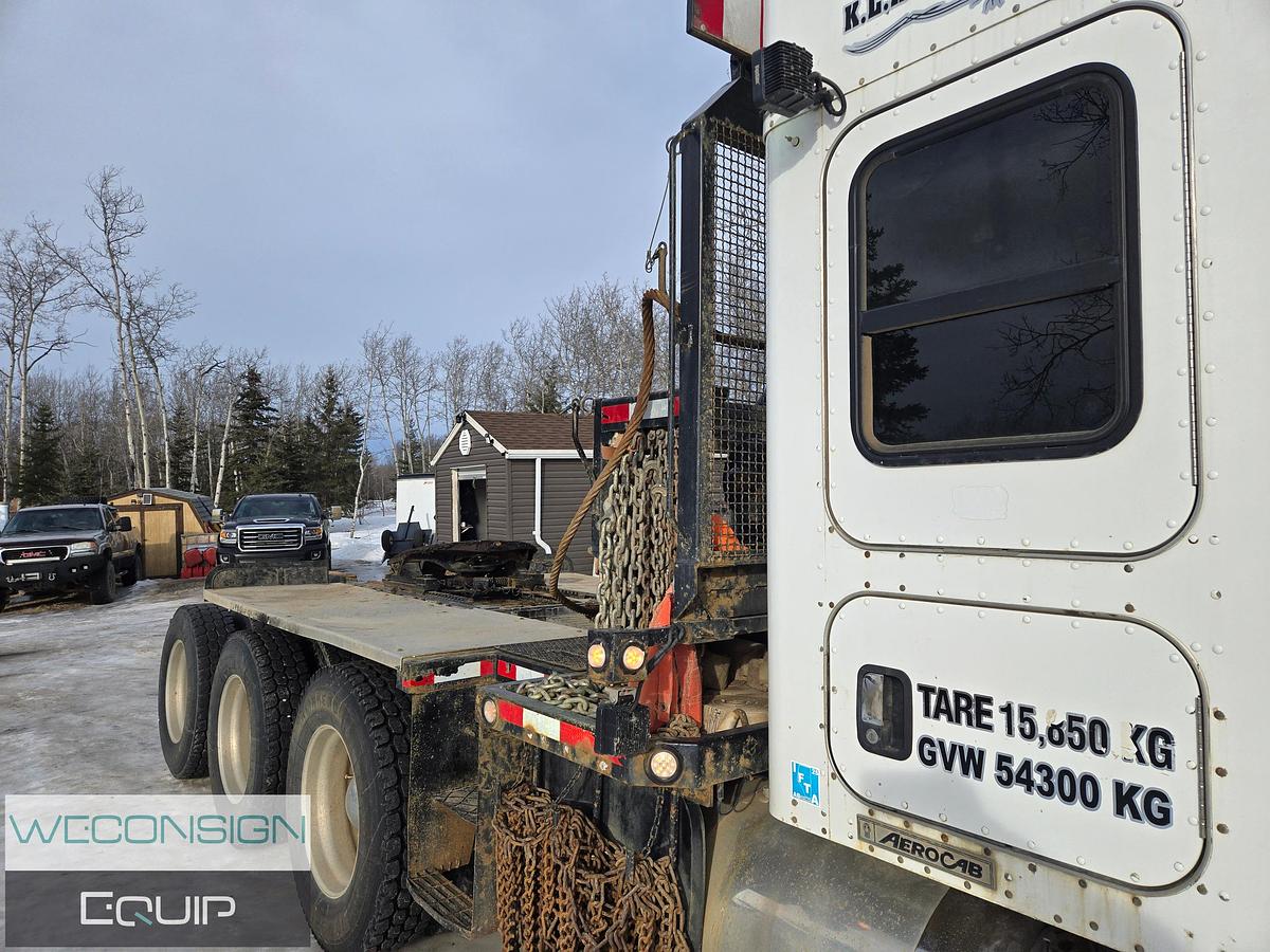Used 2013 Kenworth T800 Winch Truck
