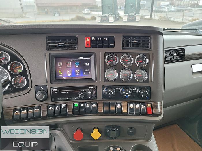 Used 2018 Kenworth T880 Dump/Gravel