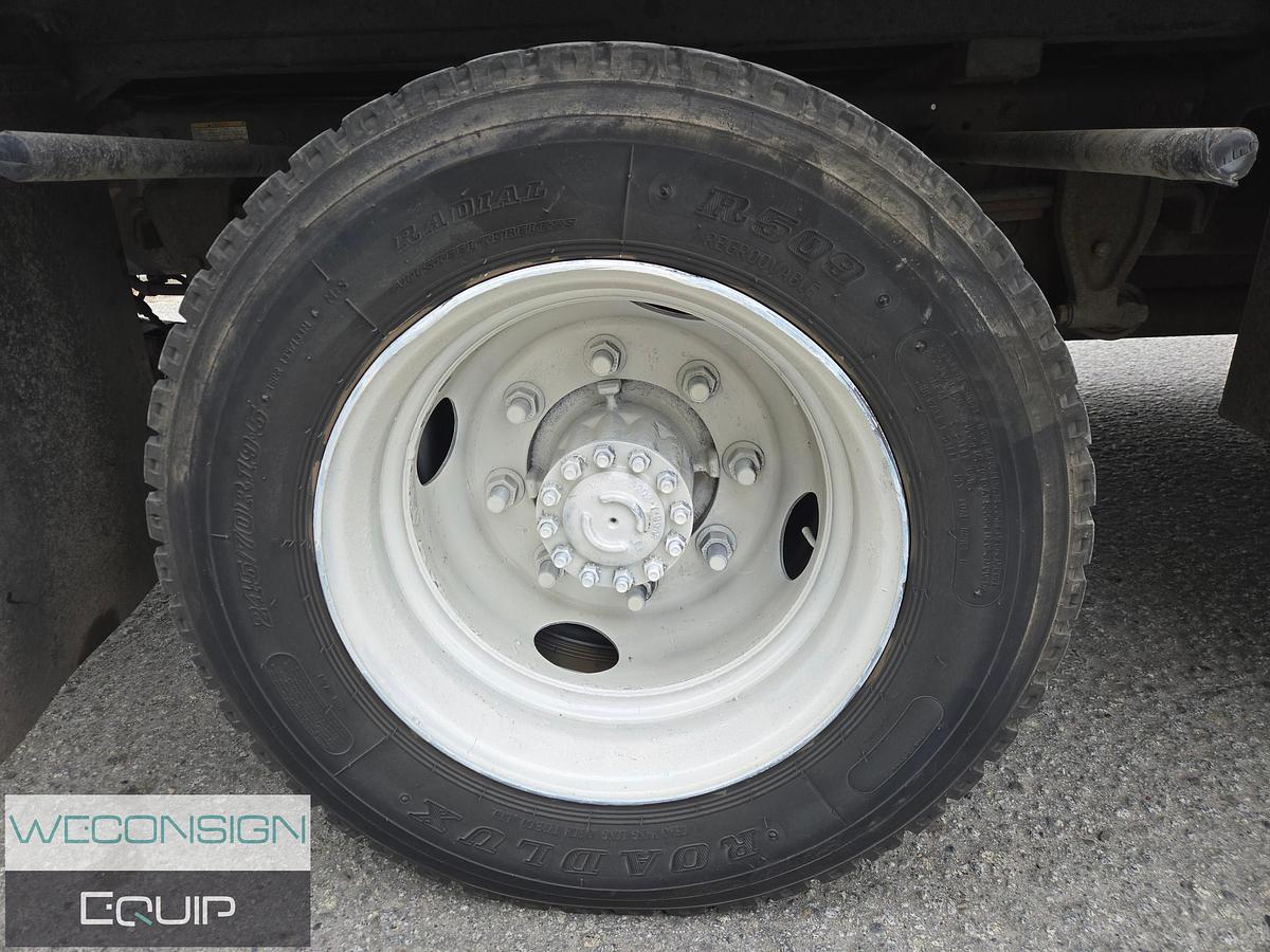 Used 2013 Hino Single Axle Rollback / Tow Truck