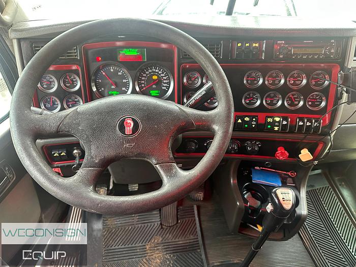 Used 2012 Kenworth T800 DOT Vacuum