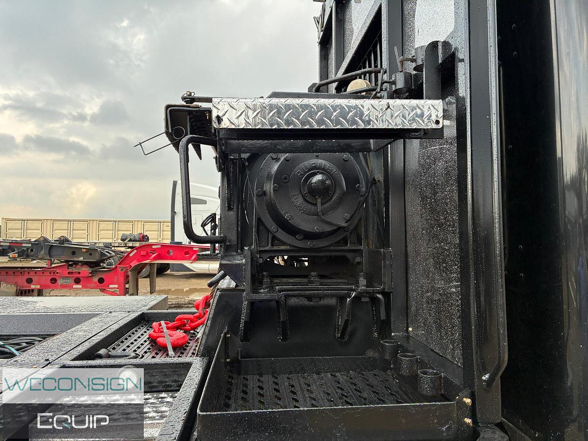 Used 2016 Peterbilt 367 Tri Drive Winch Truck