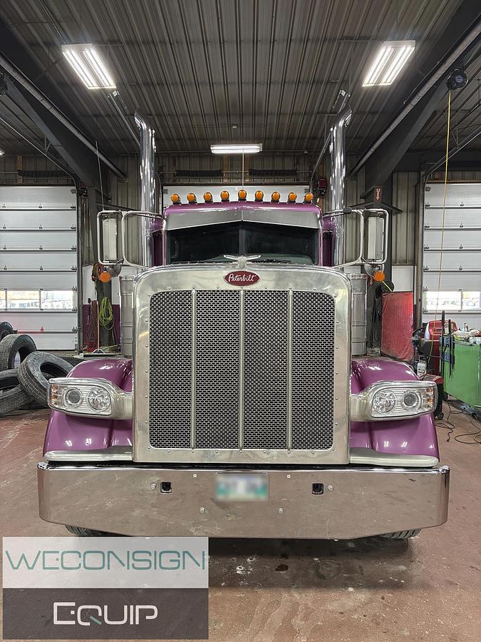 Used 2020 Peterbilt 389