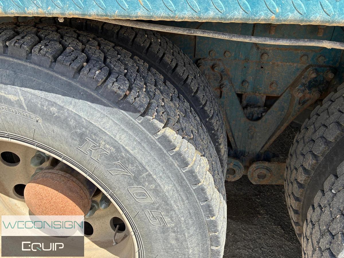 Used 2001 Kenworth T800 Pump Truck