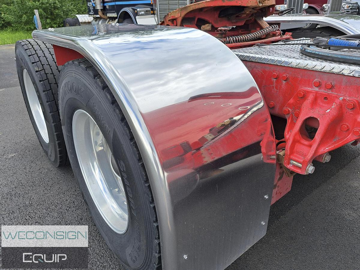 Used 2020 Peterbilt 389