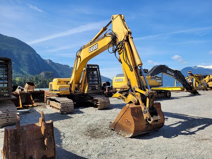 Used 1997 John Deere 200LC  Excavator