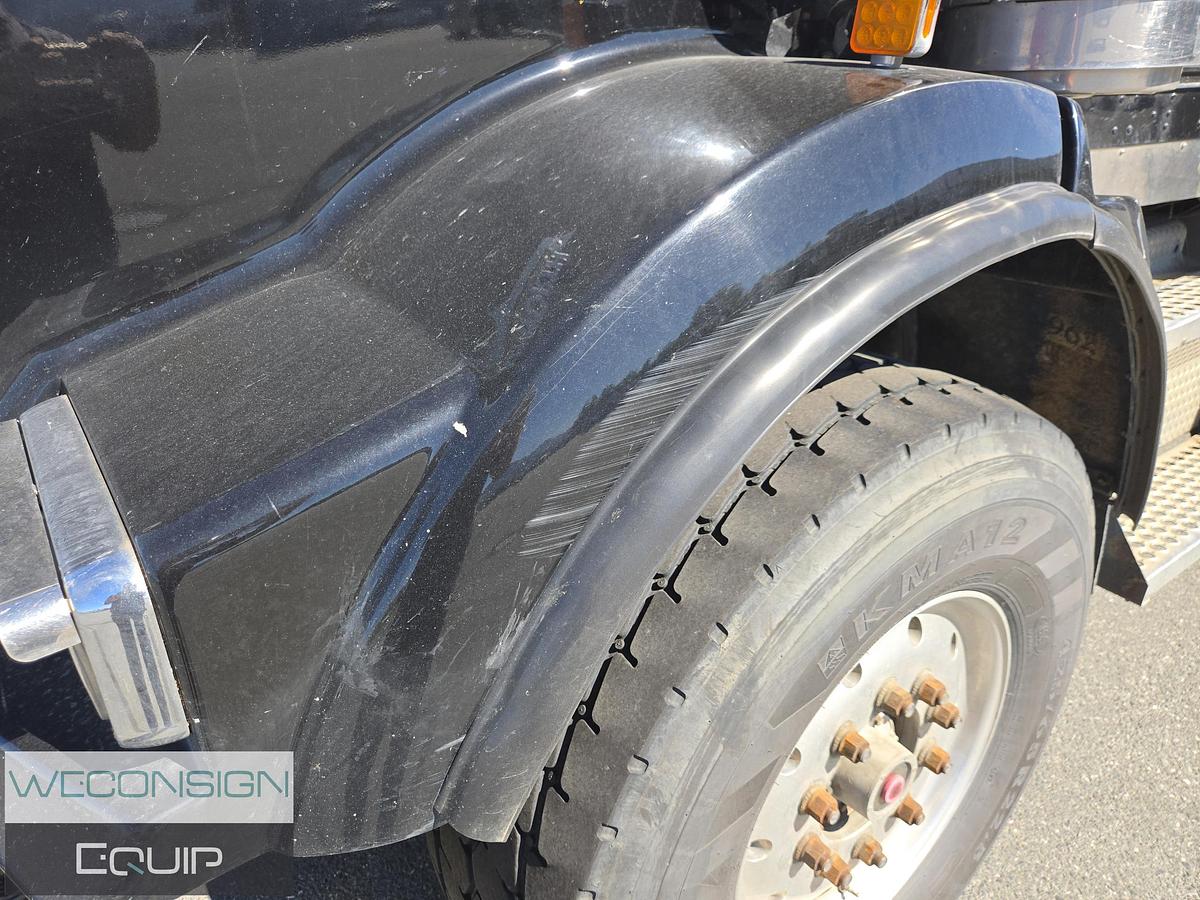 Used 2007 Kenworth T800 TA Lowbed Truck/ Tractor