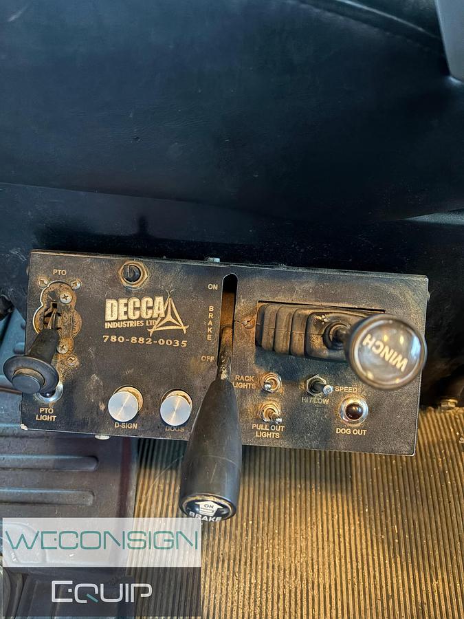 Used 2019 Kenworth T800 Winch Truck