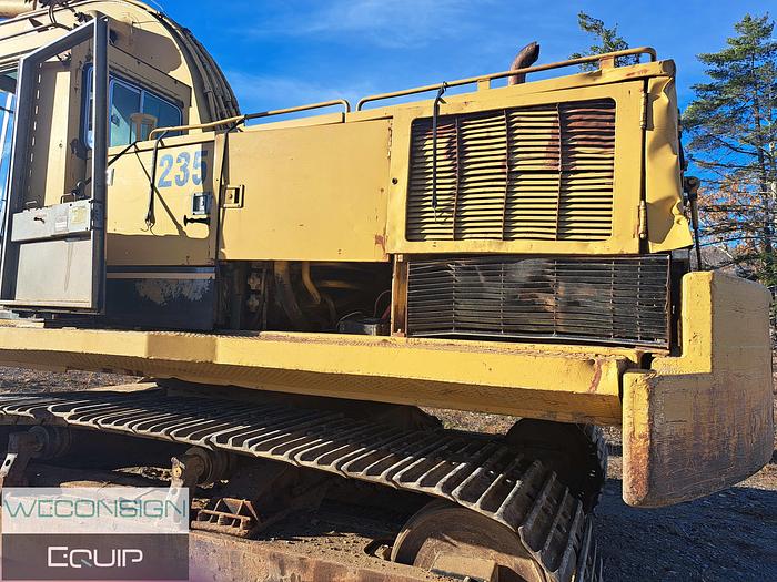 Used 1985 CAT 235