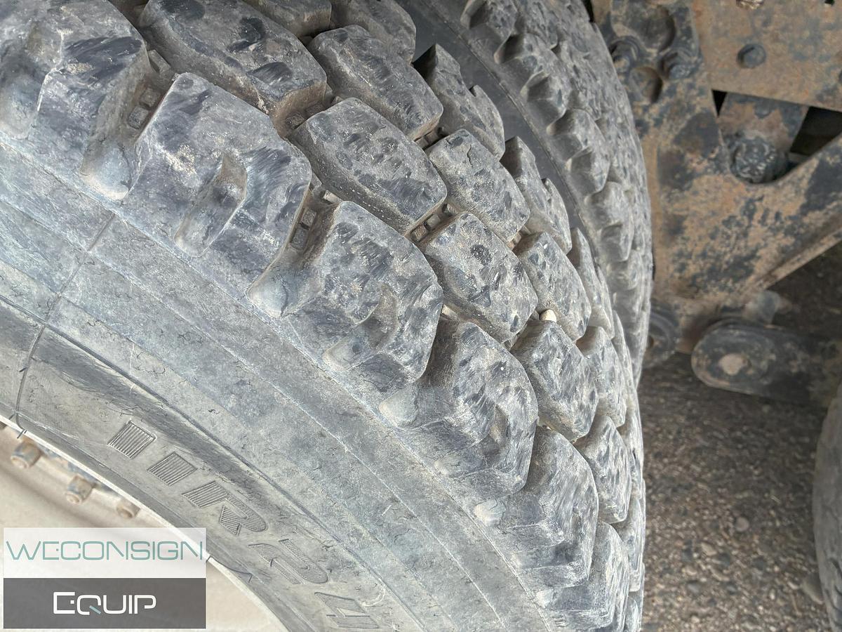 Used 2010 Kenworth SMV01