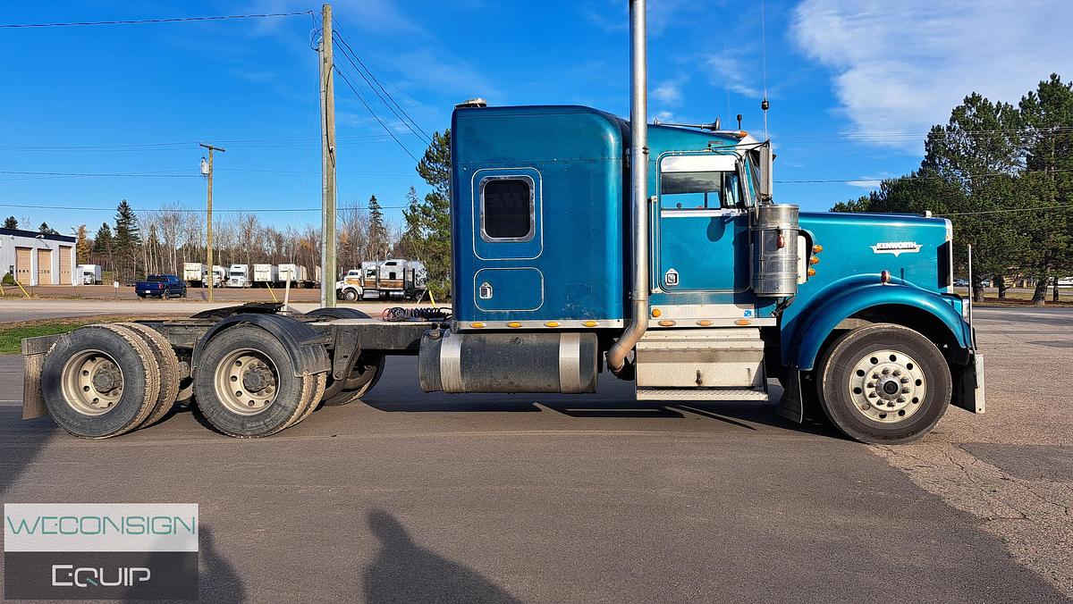 Used 2001 Kenworth W900B