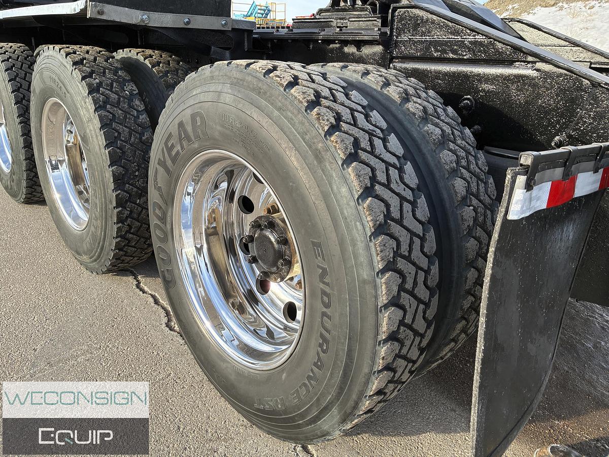 Used 2015 Peterbilt 367