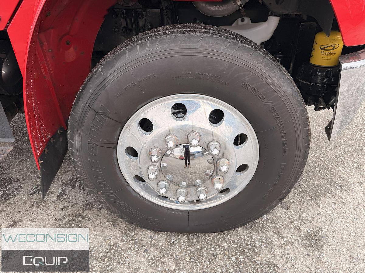 Used 2014 Freightliner M2106 Tow Truck/ Wrecker Truck