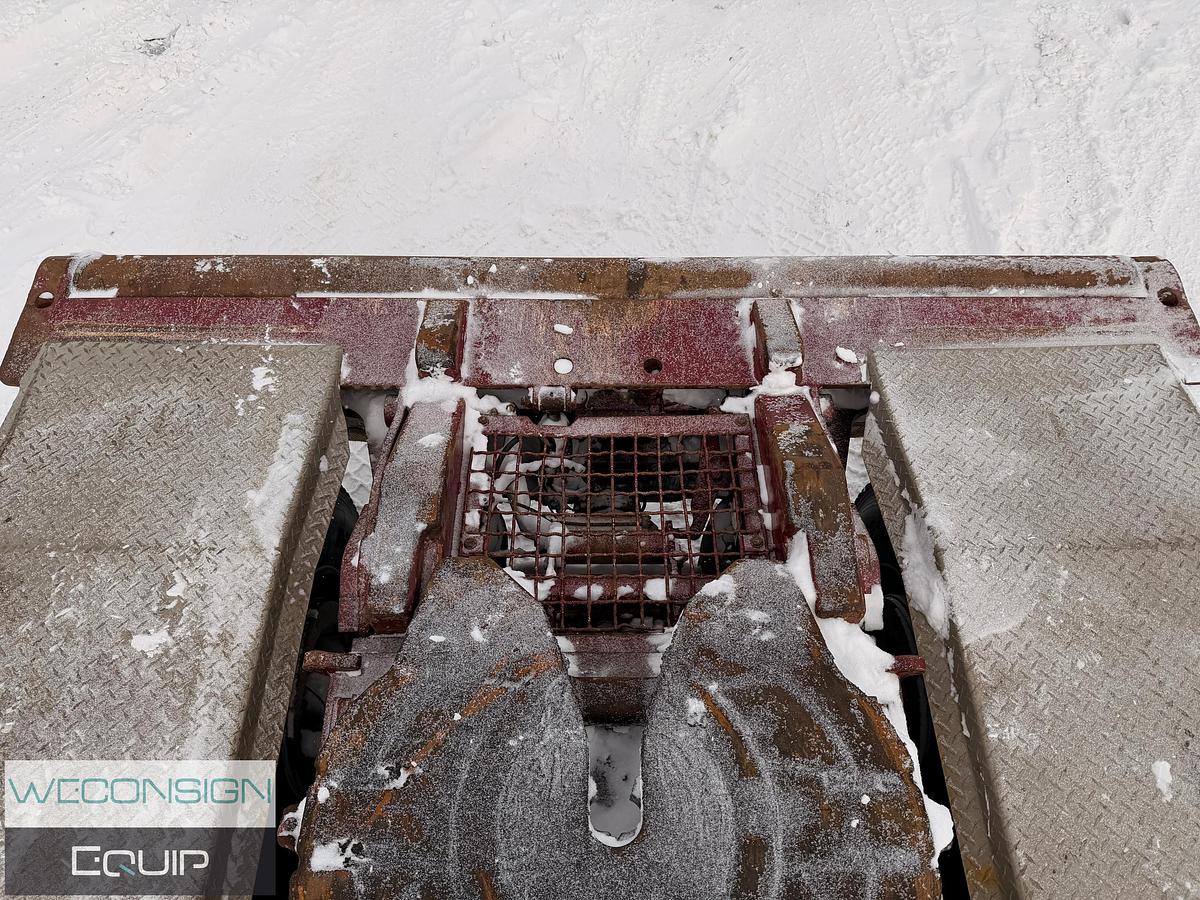 Used 2011 Kenworth T800 Tri Drive Texas Bed Truck