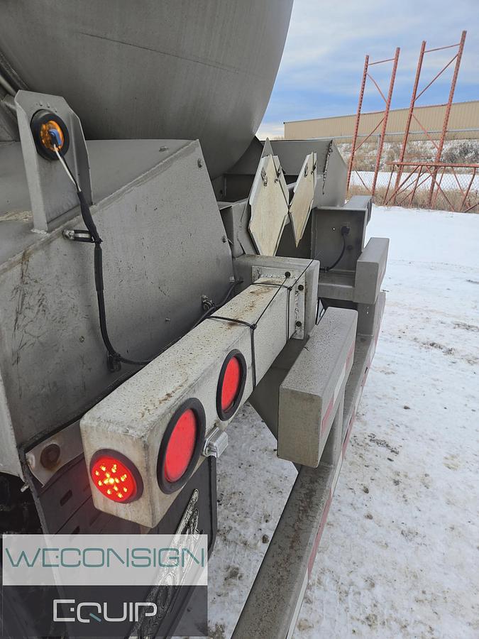 Used 2005 Tremcar 32,000L TC407 Stainless Steel Quad Wagon