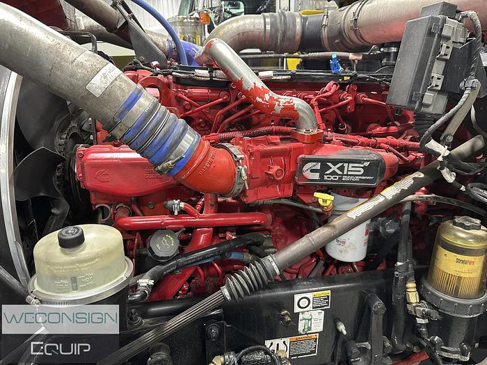 Used 2019 Kenworth W900L Sleeper Tandem Yellow