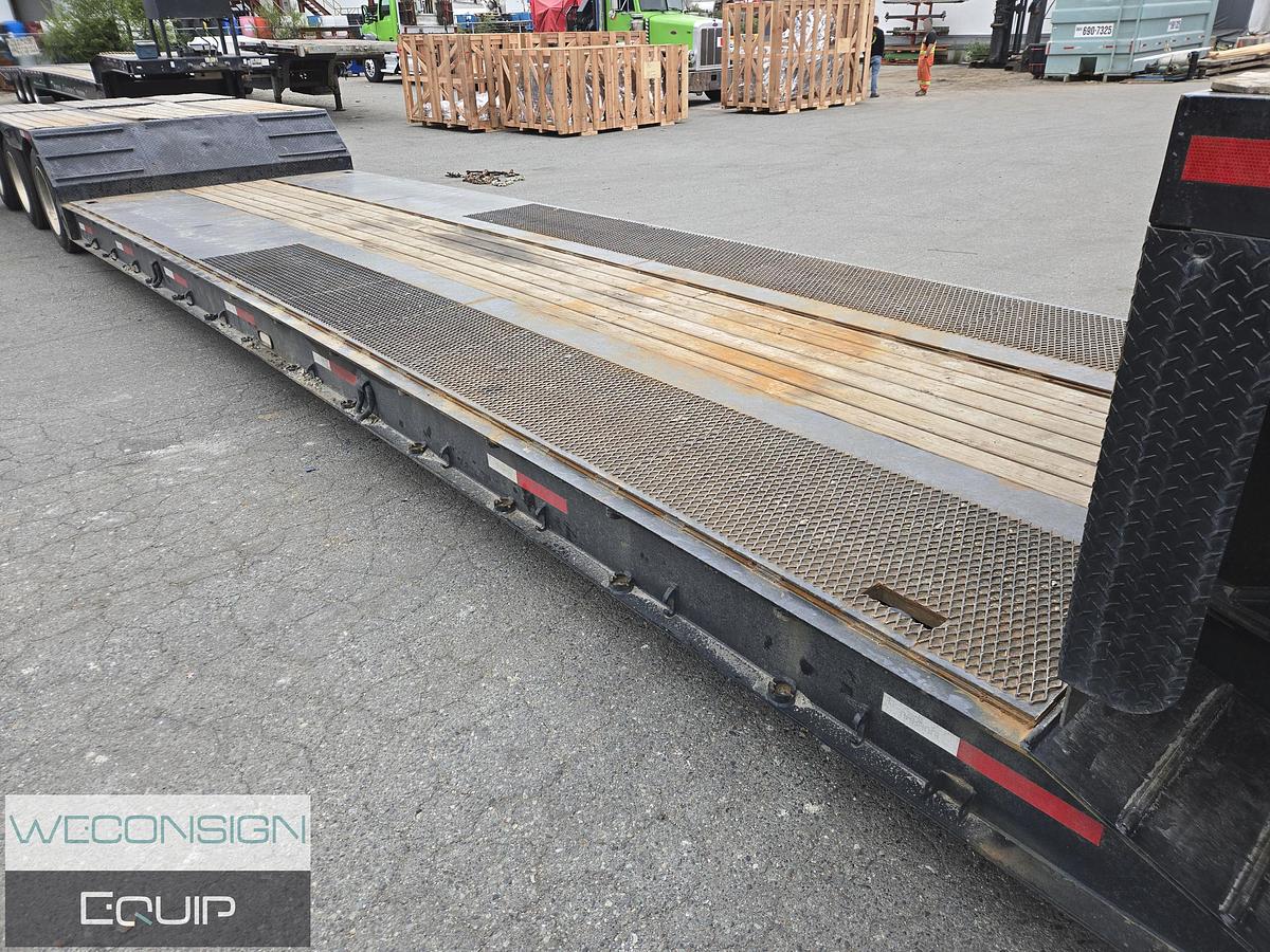 Used 2011 XL Tri-Axle RGN Lowbed