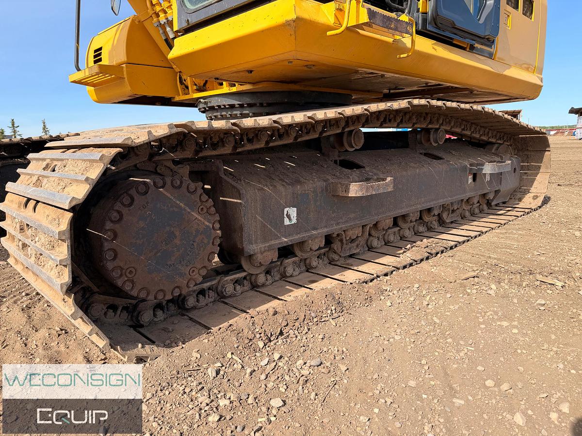 Used 2021 Komatsu PC210LC Excavator