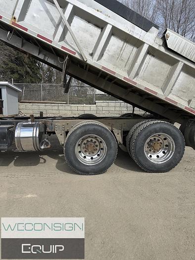 Used 2006 Kenworth T800 TA Dump Truck
