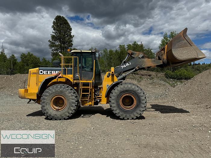 Used 2006 John Deere 744J Wheel-Loader