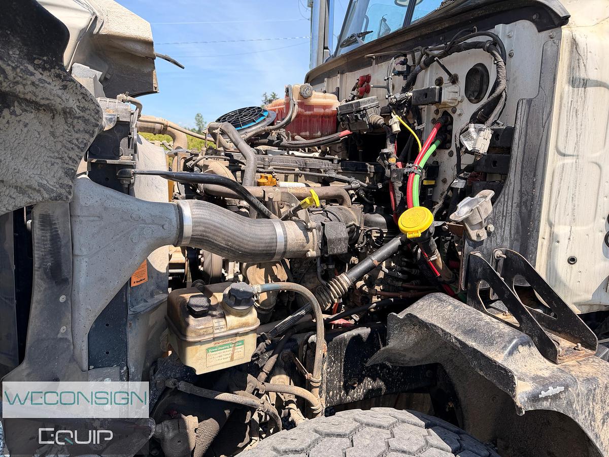 Used 2019 Western Star 4700SF Vacuum Excavator Truck