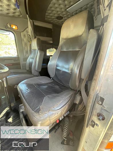 Used 2020 Kenworth T800 Heavy Haul Truck Tractor