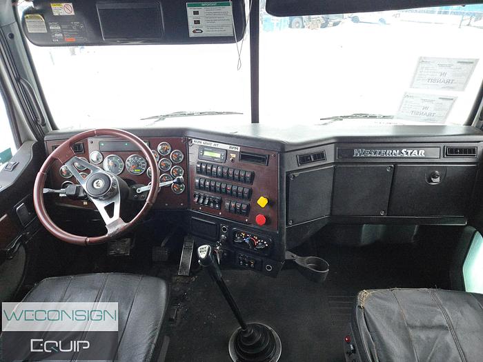 Used 2015 Western Star Tri-Drive Custom Vac Semi Vac