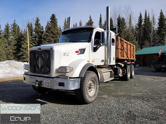 Used 2019 Peterbilt 367 Tandem Roll Off Truck