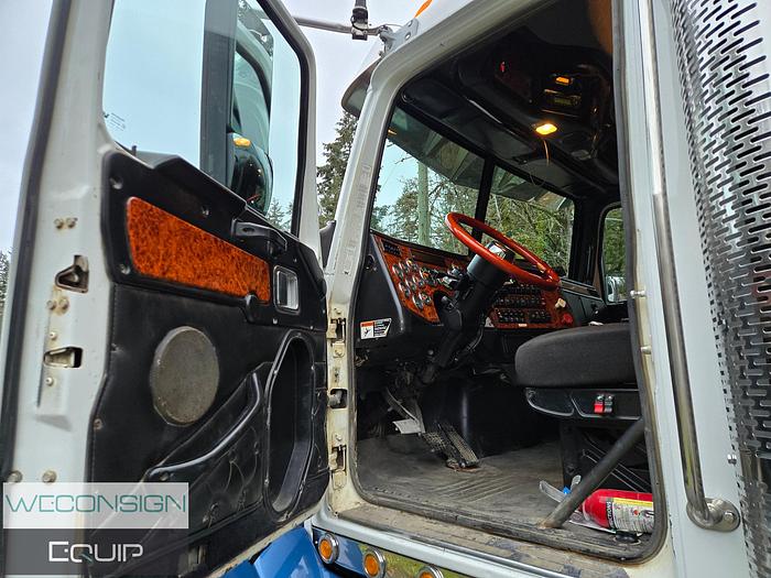 Used 2011 Western Star 4900SA Tri Drive Water Truck