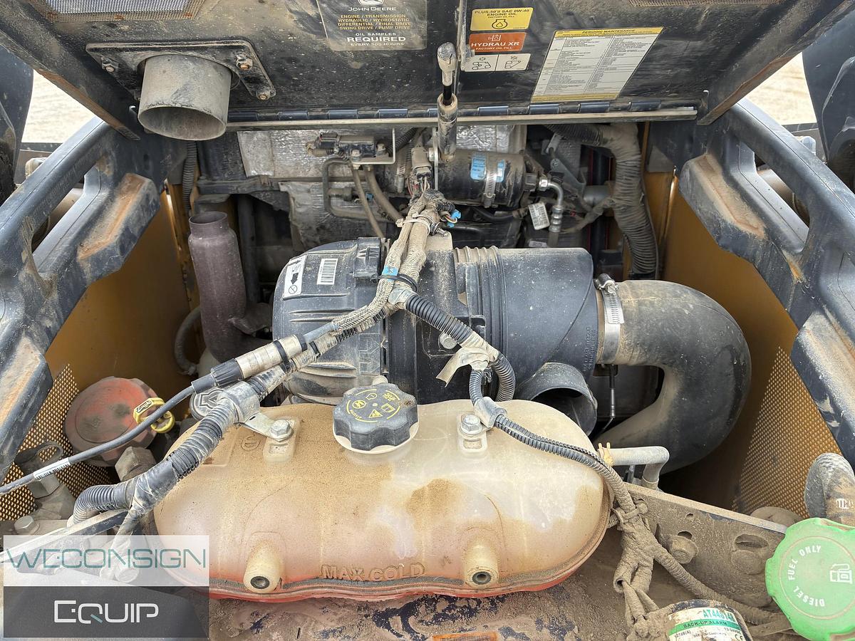 Used John Deere 324G Skid Steer