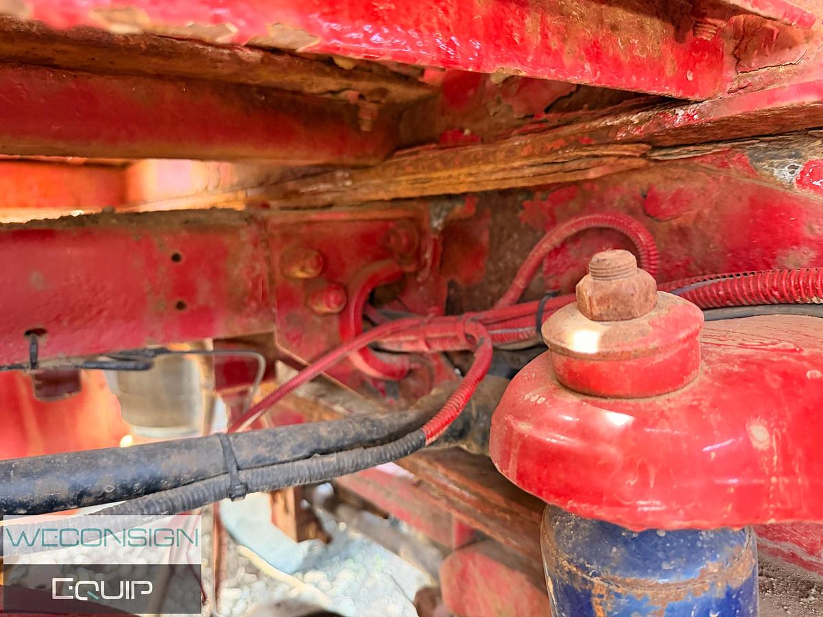 Used 2004 Peterbilt 378 Tandem Winch Truck