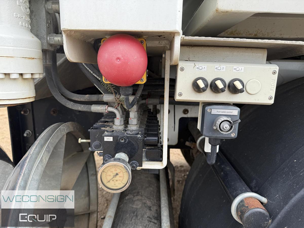 Used 2019 Kenworth T800 Air Vac