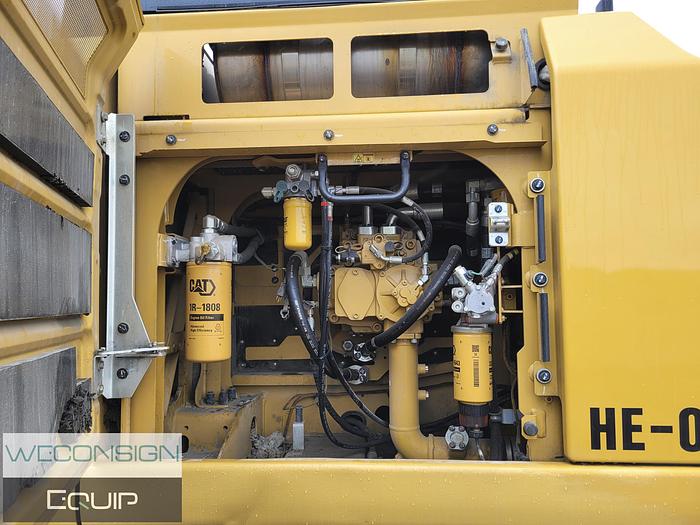 Used 2019 CAT 349FL Excavator