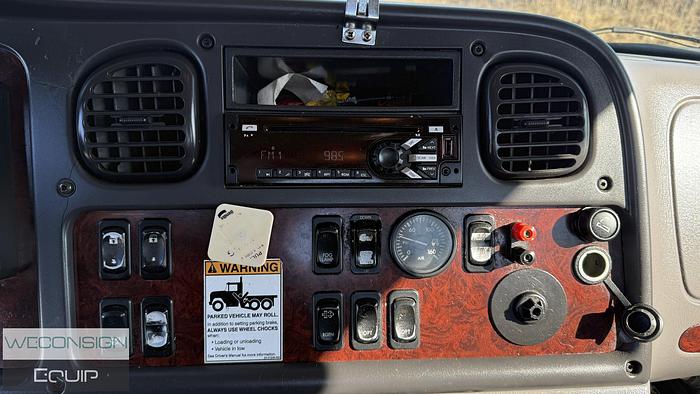 Used 2014 Freightliner M2 Tow Truck