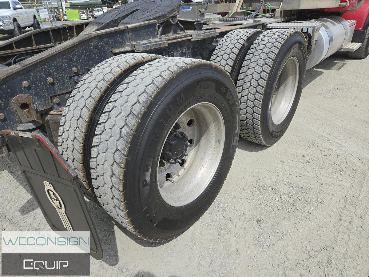 Used 2001 Kenworth T800 TA Lowbed Truck