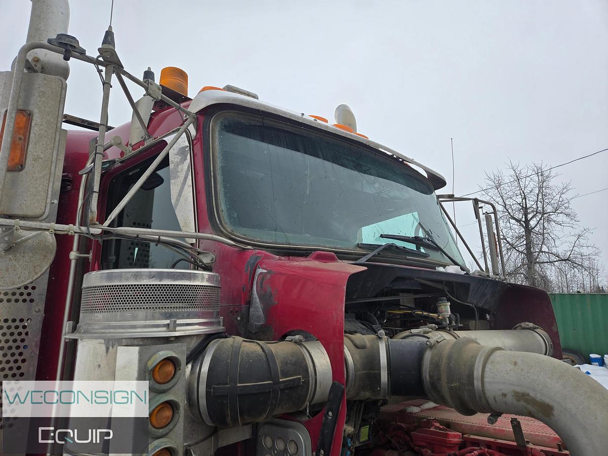 Used 2016 Kenworth T800