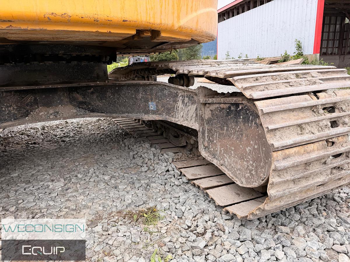Used 2019 John Deere 245G Excavator