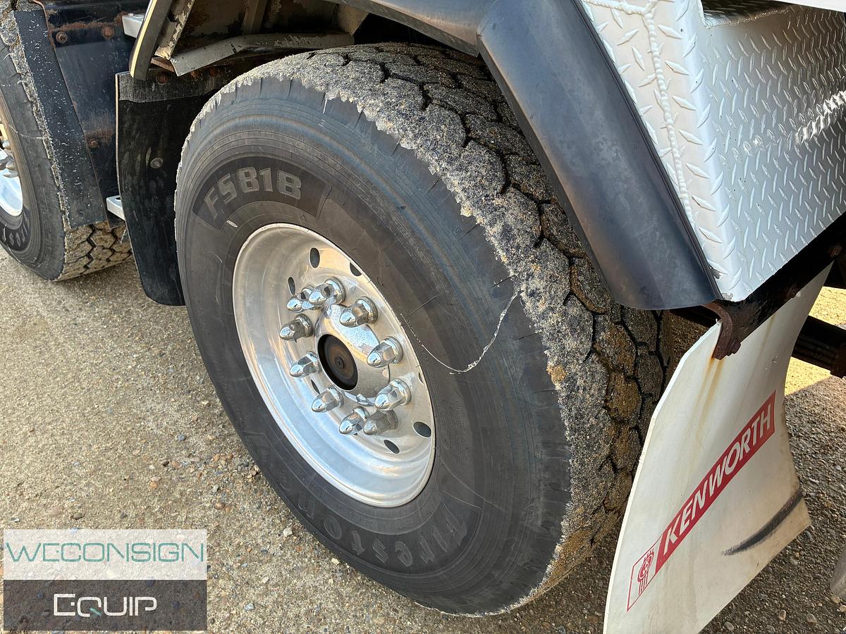 Used 2006 Kenworth T800 35T Picker Truck