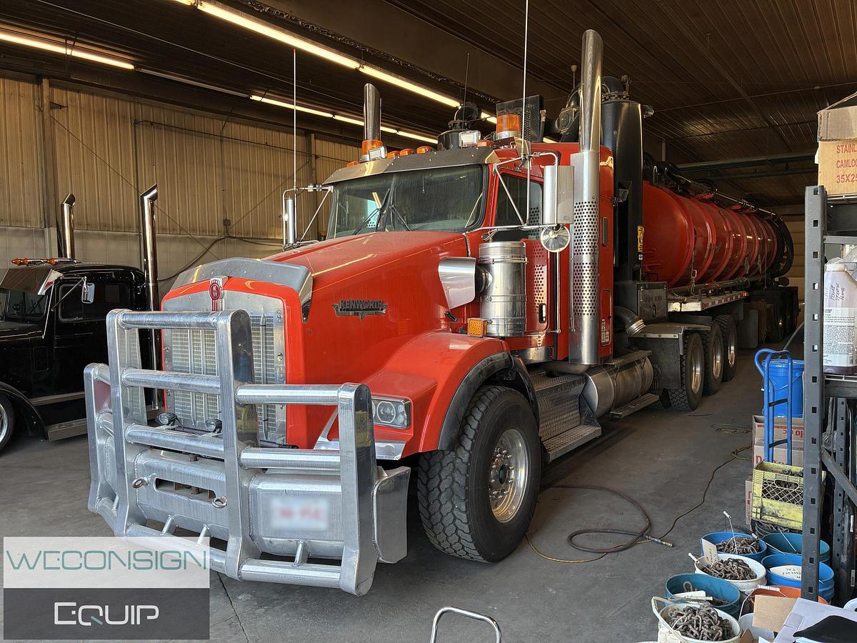 Used 2012 Kenworth T800 Tandem Tri Semi Vac Truck & Trailer