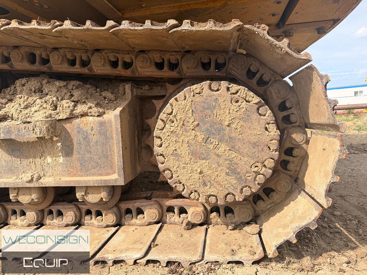 Used Komatsu PC170LC-10 Excavator