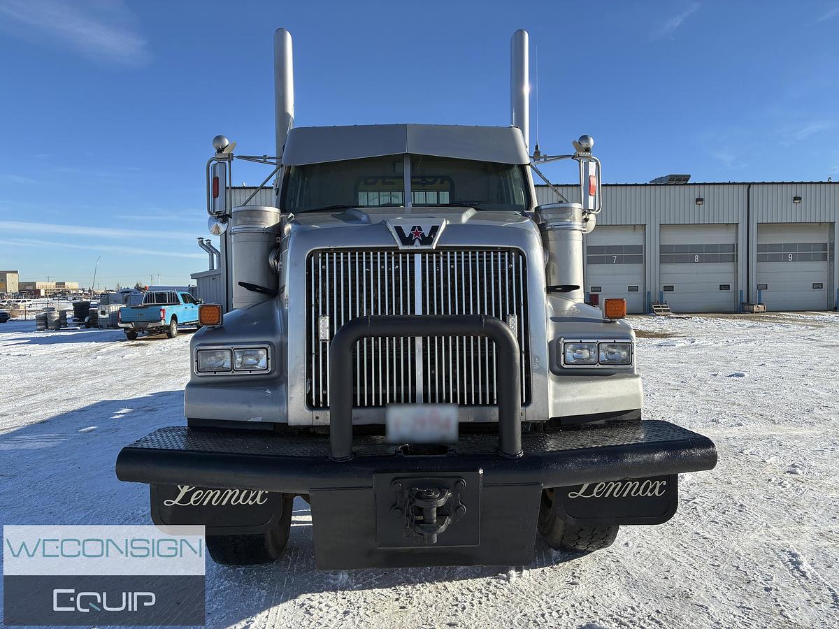 Used 2006 Western Star 4900 Winch Truck
