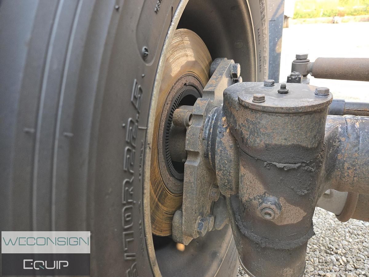 Used 2023 Pacesetter 60T 9 Axle Lowbed Combination