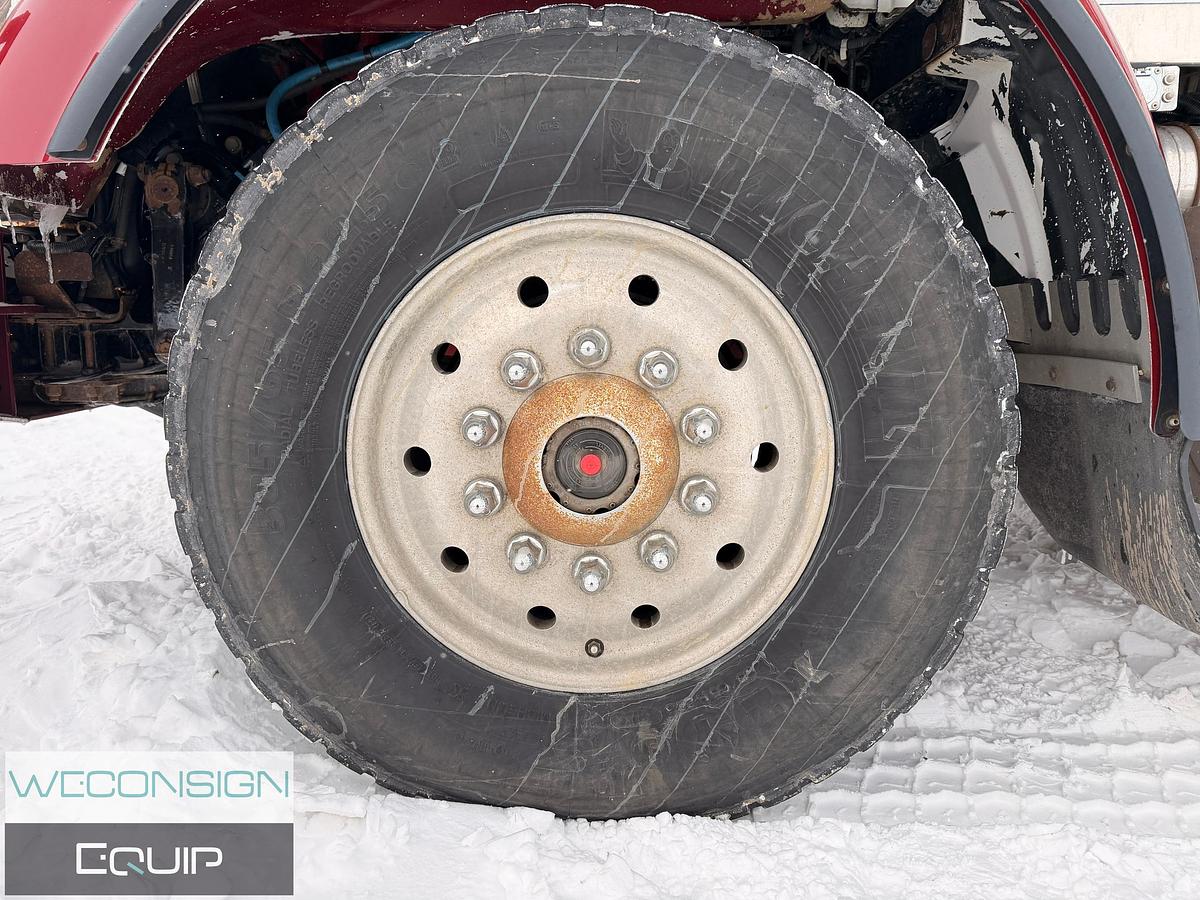 Used 2015 Peterbilt 367 Tri Drive Winch Truck