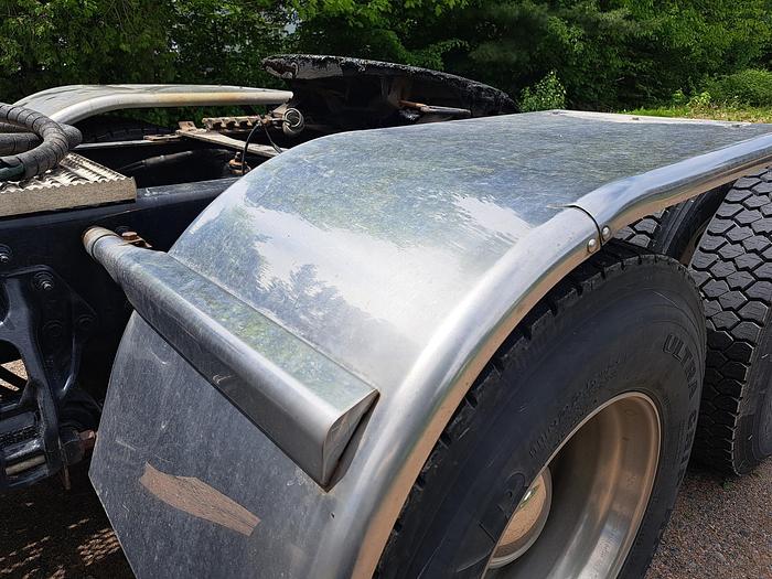 Used 2022 Peterbilt 389 With SUPER 40s HWY Truck Tractor