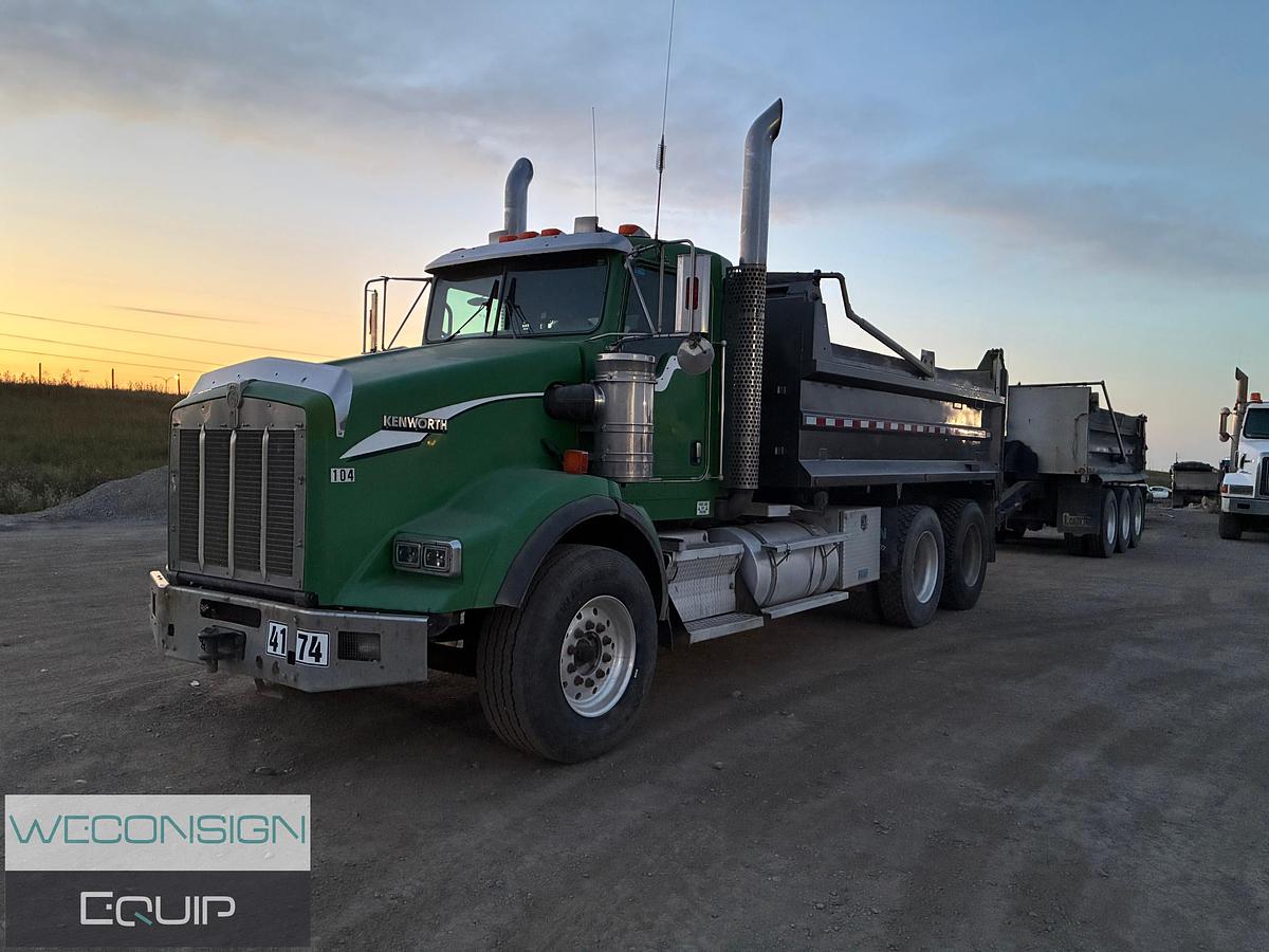 Used 2008 Kenworth T800 Dump Truck