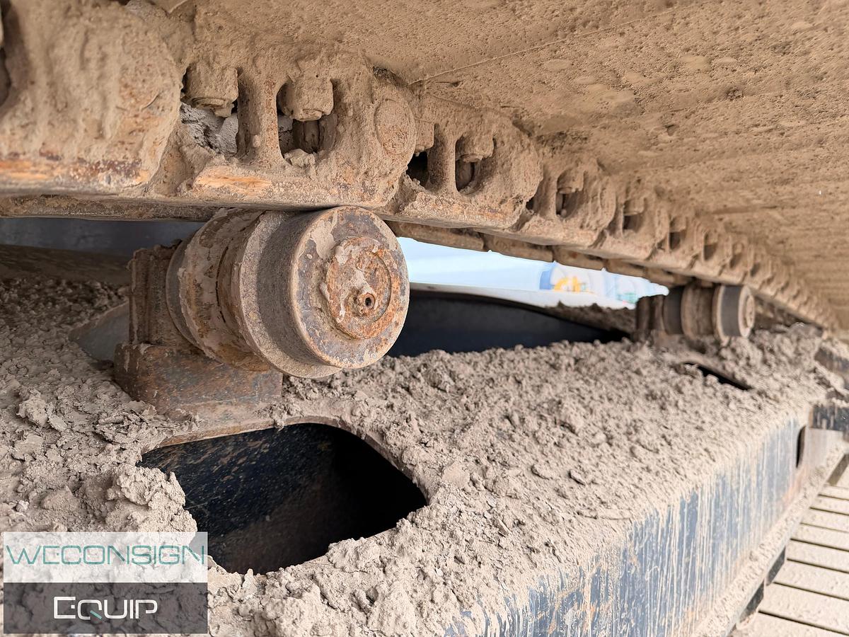 Used 2017 John Deere 250G LC Excavator