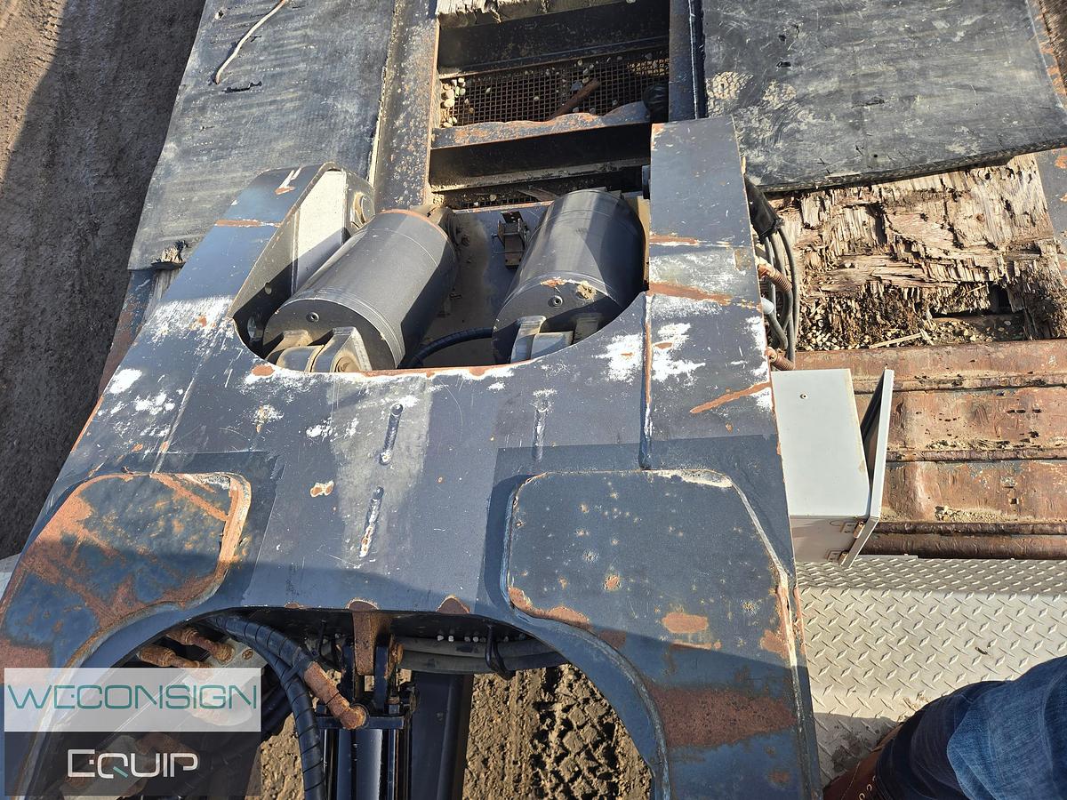 Used 2020 Peerless 16 Wheel Hydraulic Neck Lowboy