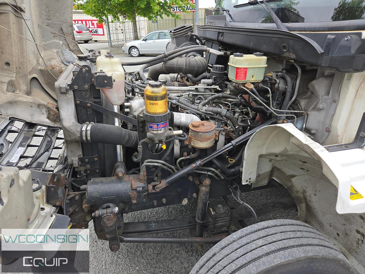 Used 2013 Hino Single Axle Rollback / Tow Truck
