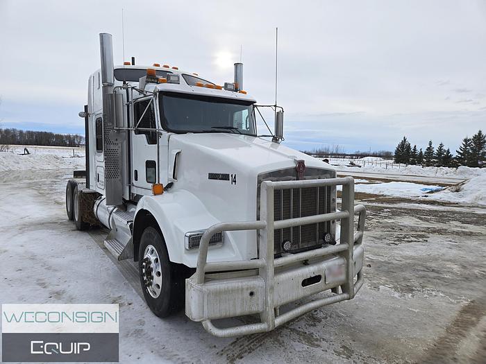 Used 2017 Kenworth T800 TA Wet Kit Tractor