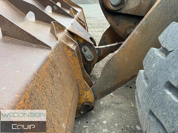 Used 2006 John Deere 744J Wheel-Loader